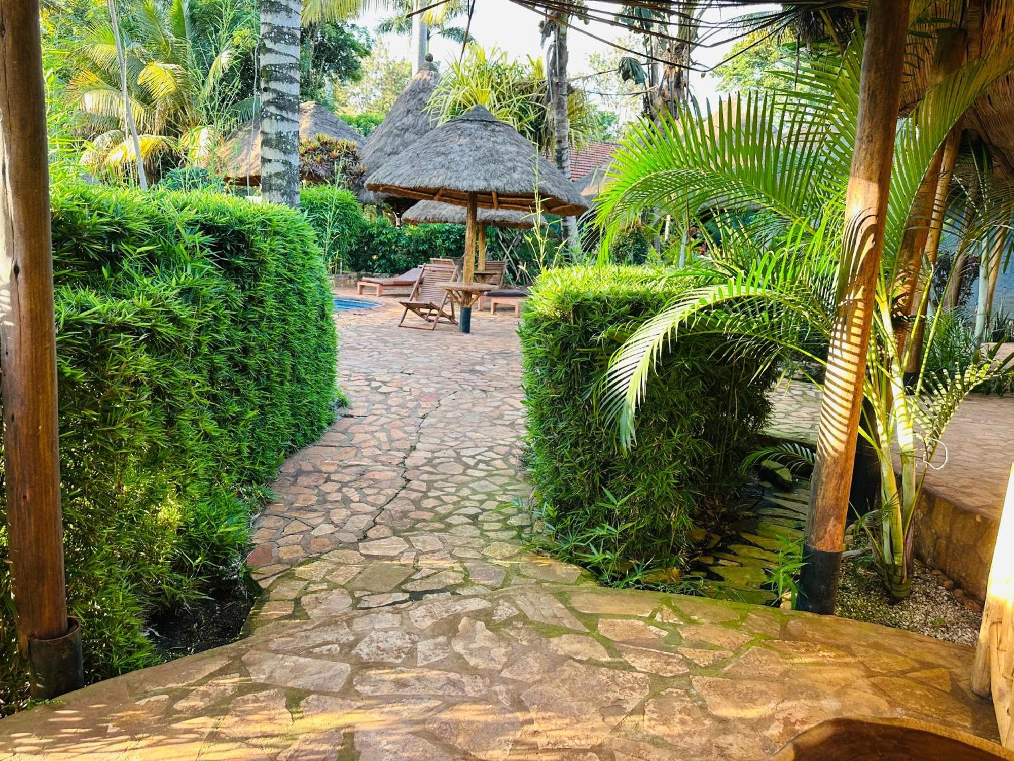 Afro Smile Hotel & Guest House Jinja Luaran gambar